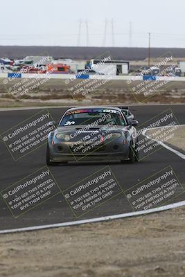 media/Jan-25-2025-CalClub SCCA (Sat) [[03c98a249e]]/Race 5/